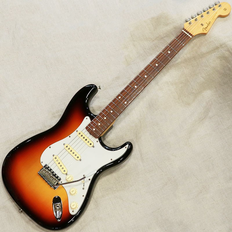Fender Japan STD-62 late 80's 3TS/Rの画像